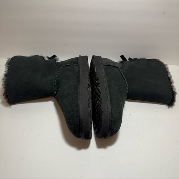 UGG Bailey Bow II Sheepskin Black Suede Winter Boots Women’s Size 10 - Picture 8 of 16